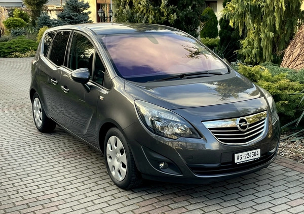 Opel Meriva cena 22900 przebieg: 192986, rok produkcji 2011 z Wrocław małe 781